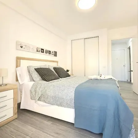 Apartament Mavi Torre Del Mar Zewnętrze zdjęcie